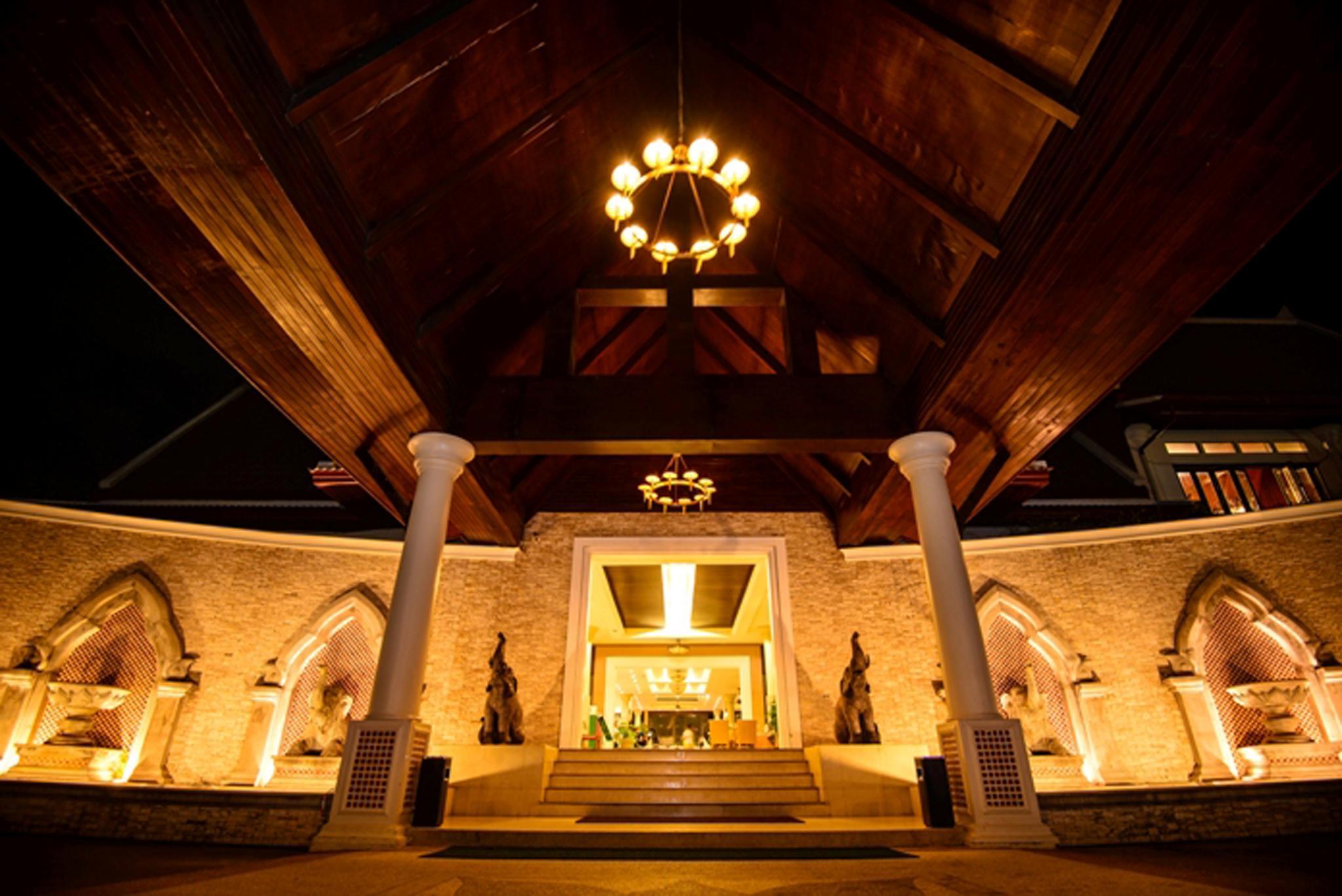 Deevana & Resort 4*